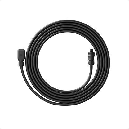 Aufgerolltes schwarzes Anker SOLIX AC-Kabel mit Wieland-Stecker und Geräteanschluss.
