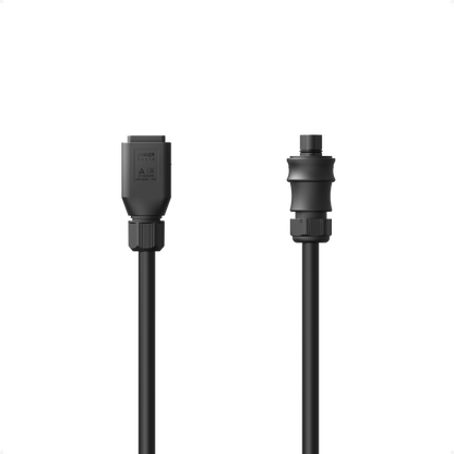 Die beiden Enden des AC-Kabels: Geräteanschluss für den Speicher und runder Wieland-Stecker.
